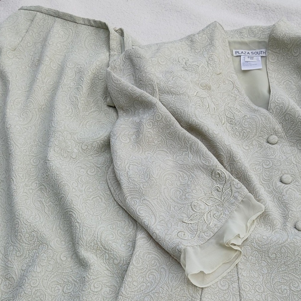 Plaza South Skirt Suit Mint Green Women Sz 12 Embroidered Jacquard 2pc